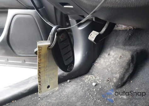 2015 Nissan Pathfinder Sl z USA, uszkodzony, nr VIN 5N1AR2MMXFC680933